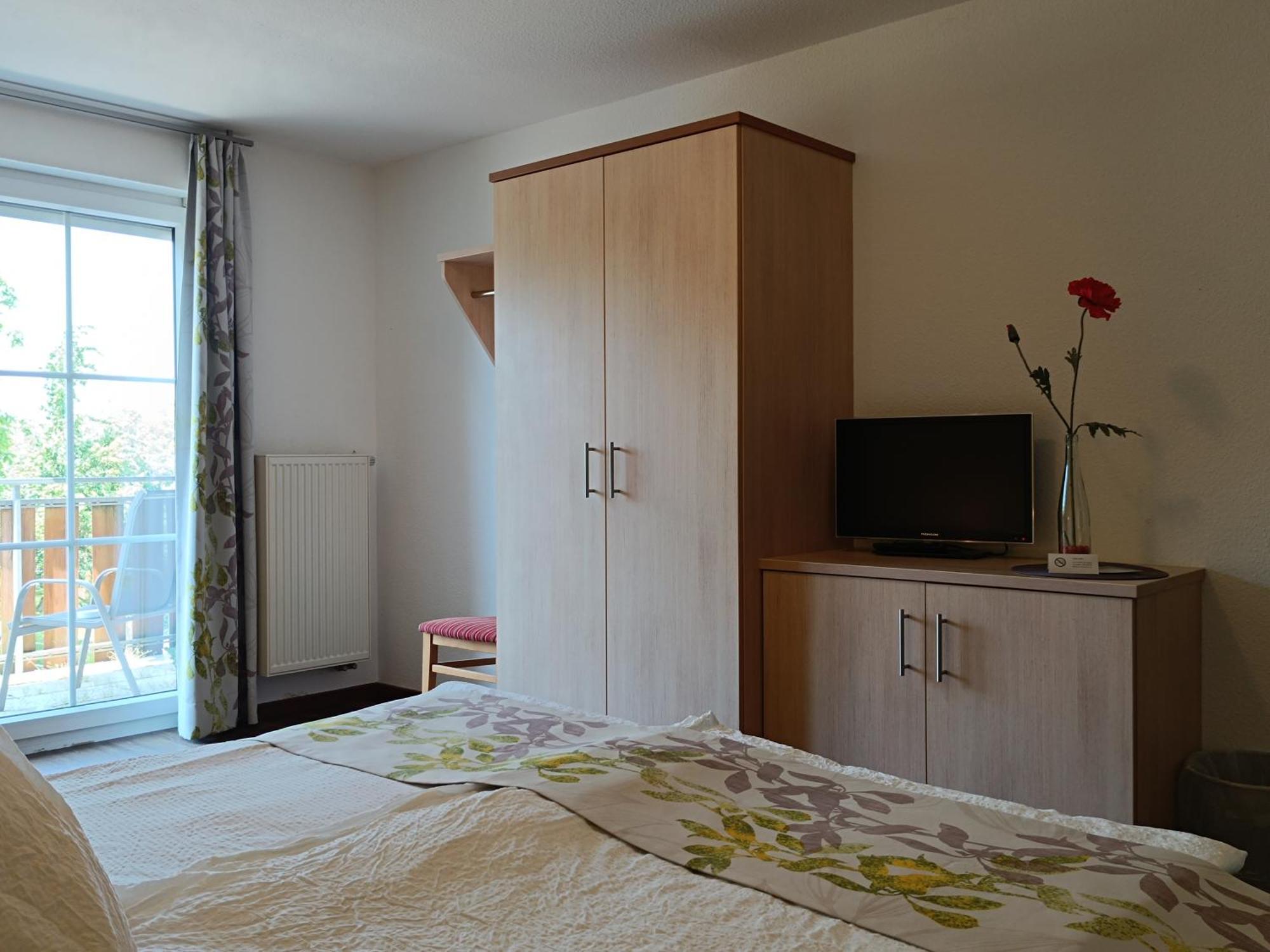 Landgasthof Zum Rappen Creglingen Exterior foto